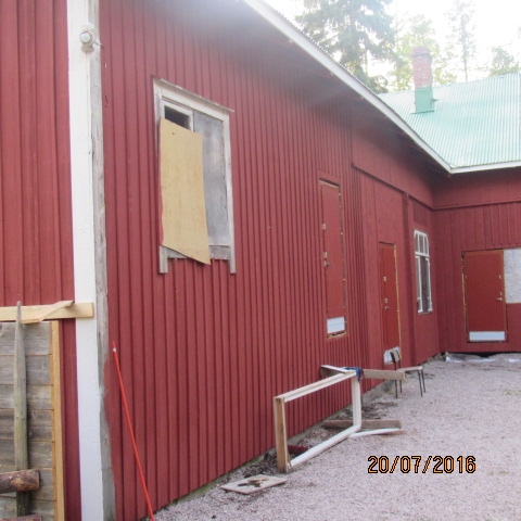 Valmista julkisivulaudoitusta 5